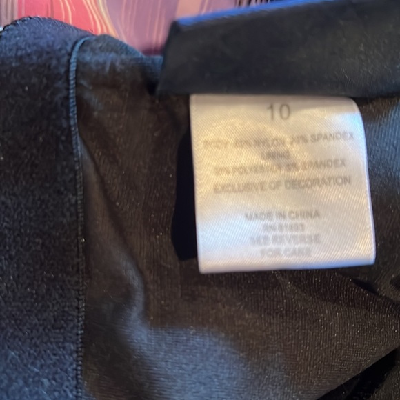 Vertical Striped Tankini Top - Picture 7 of 7